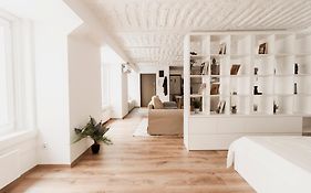 Heart Of Budapest Apartment